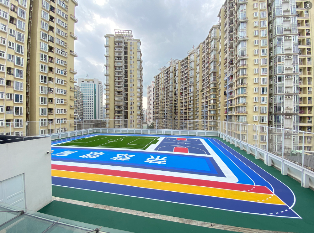 深圳市羅湖區(qū)榮萃幼兒園一樓及天面運(yùn)動(dòng)面層施工工程